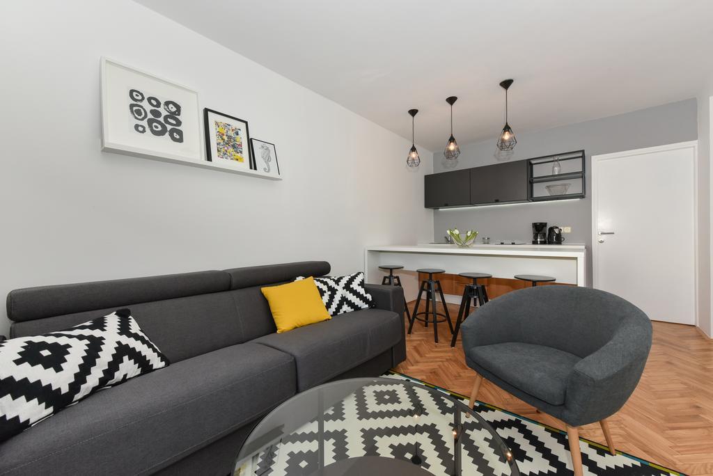 Mediterraneo Garden Apartments Petrcane Εξωτερικό φωτογραφία