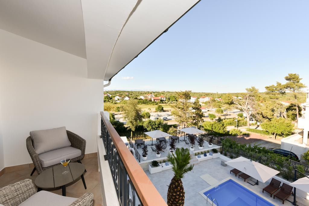Mediterraneo Garden Apartments Petrcane Εξωτερικό φωτογραφία