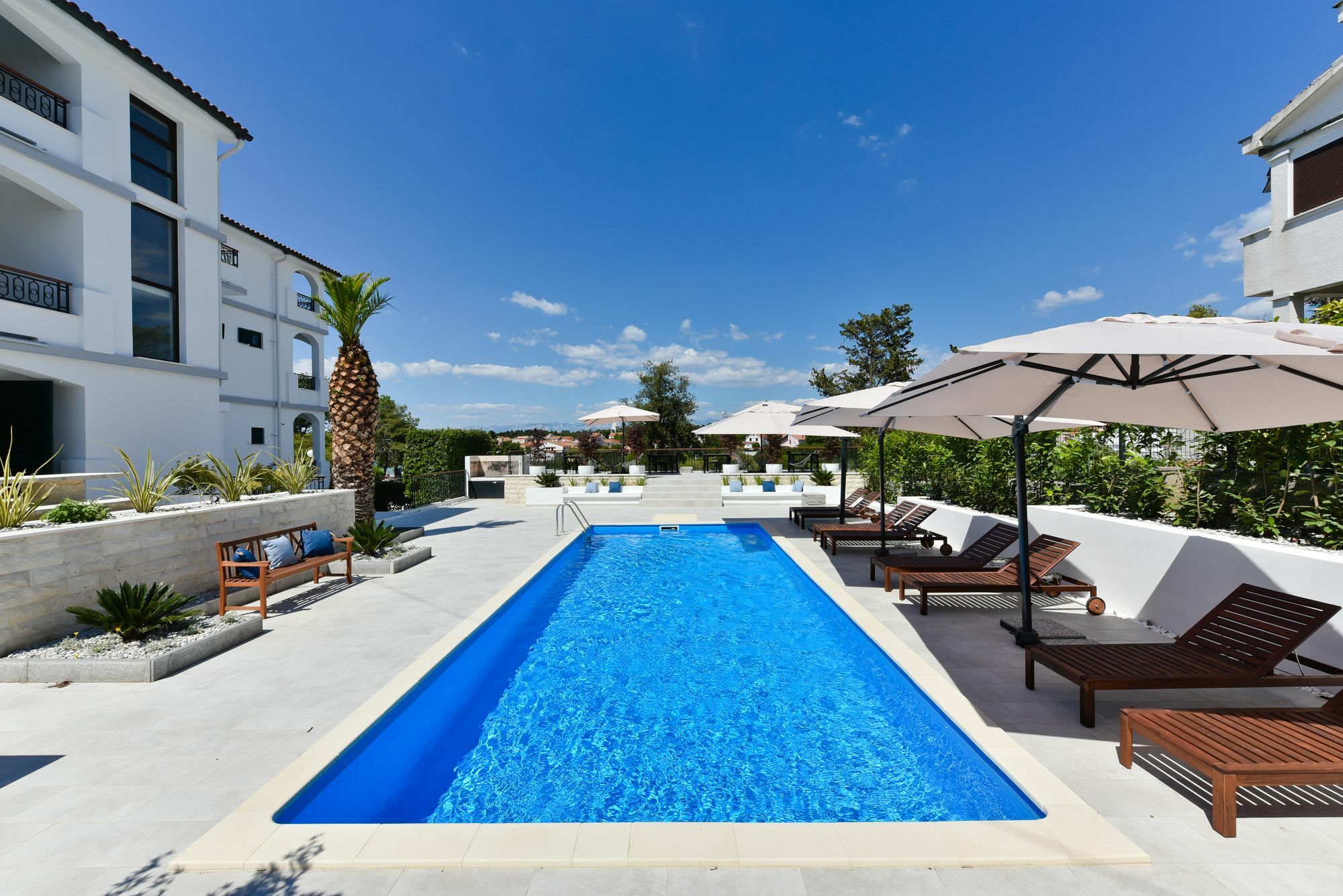 Mediterraneo Garden Apartments Petrcane Εξωτερικό φωτογραφία